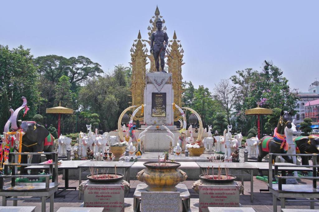 Chiang Rai Hotel Exterior photo